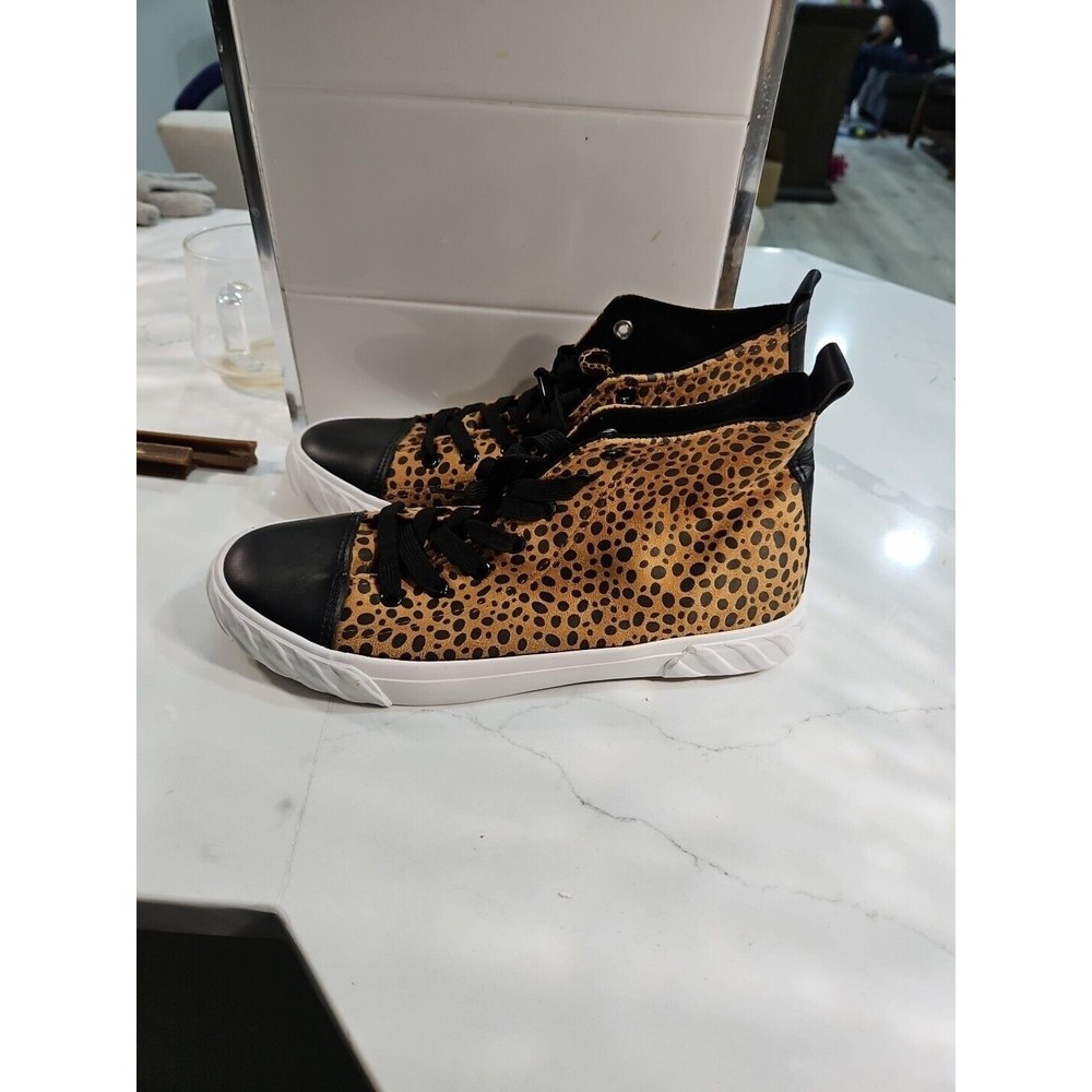 Oliva Miller Hi-Top Size 10